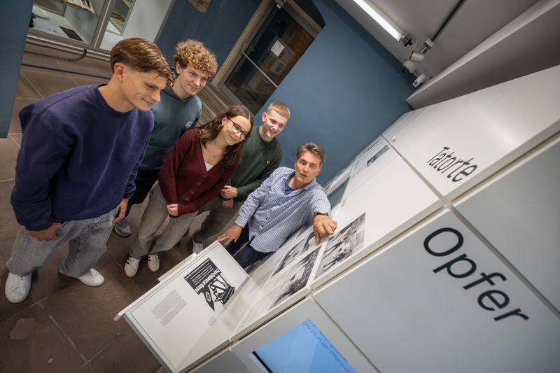 Erinnerungs- und Gedenkstätte Wewelsburg 1933 – 1945